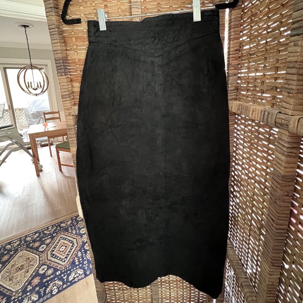 VINTAGE MIDI Lord & Taylor Black 100% LEATHER Skirt - Size 8
